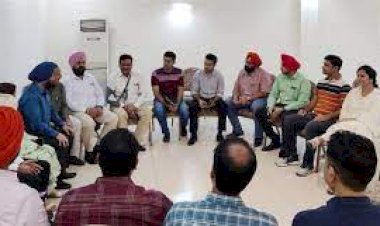 पीसीएस अधिकारियों ने भी मांगों को लेकर आवाज उठानी शुरू कर दी है, सीएस पंजाब को अपनी मांगों का ज्ञापन सौंपा