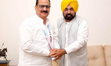 पंजाब में भाजपा को झटका!  पूर्व सांसद अरुण नारंग आप में शामिल