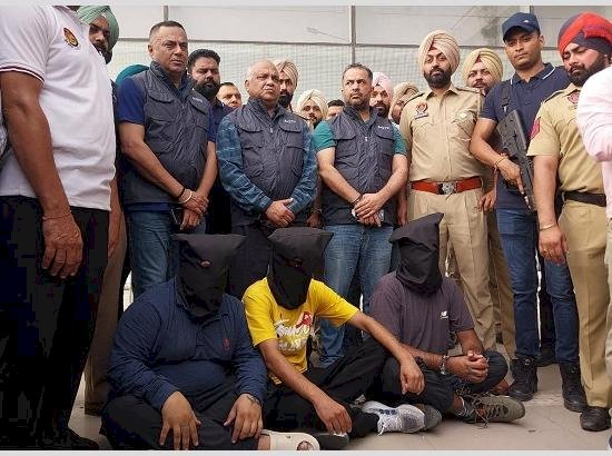 पंजाब पुलिस की AGTF ने केंद्रीय एजेंसियों के साथ संयुक्त ऑपरेशन में गैंगस्टर सोनू खत्री के 3 शूटरों को गिरफ्तार किया; 3 पिस्तौल बरामद