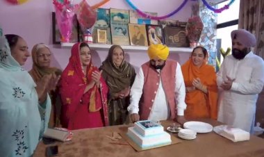 सीएम मान ने परिवार संग बनाया 50 वां जन्मदिन, पूरे पंजाब में आयोजित हो रहे ब्लड डोनैशन कैंप