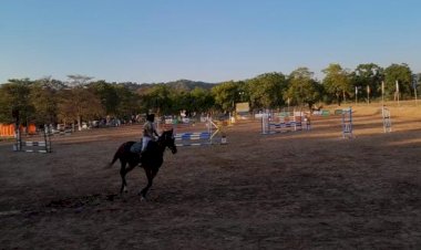 खेदां वतन पंजाब दियां: मोहाली फर्स्ट हिल रिसॉर्ट्स में घुड़सवारी कार्यक्रम की राज्य स्तरीय शो जंपिंग की मेजबानी