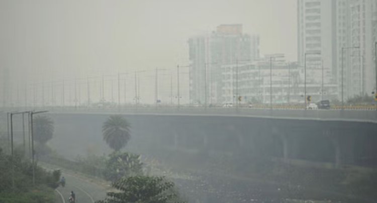 राजधानी दिल्ली में आज से 24 घंटे काम करेगा ग्रीन वॉर रूम, वायु प्रदूषण की निगरानी और शिकायतों का होगा निवारण