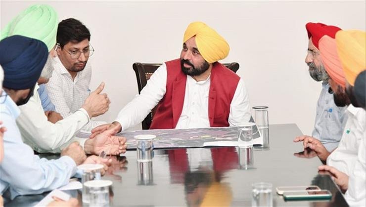 पंजाब के मुख्यमंत्री ने बठिंडा को एक मॉडल जिले के रूप में विकसित करने की प्रतिबद्धता दोहराई