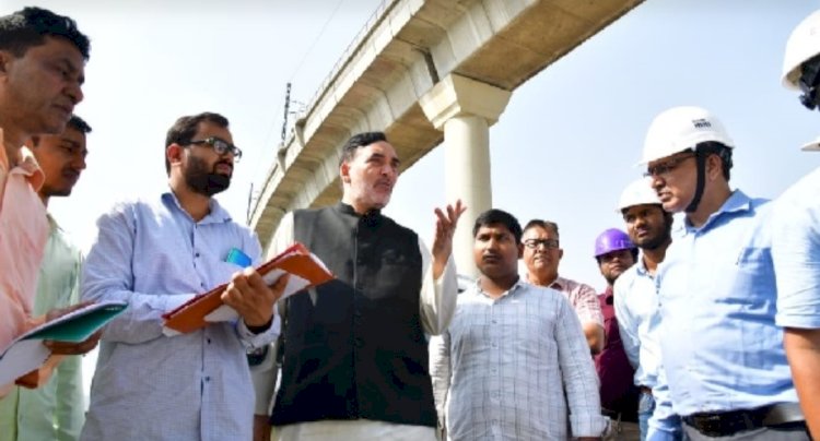 दिल्ली में जारी है केजरीवाल सरकार का एंटी डस्ट अभियान, गोपाल राय ने किया कड़कड़डूमा का दौरा