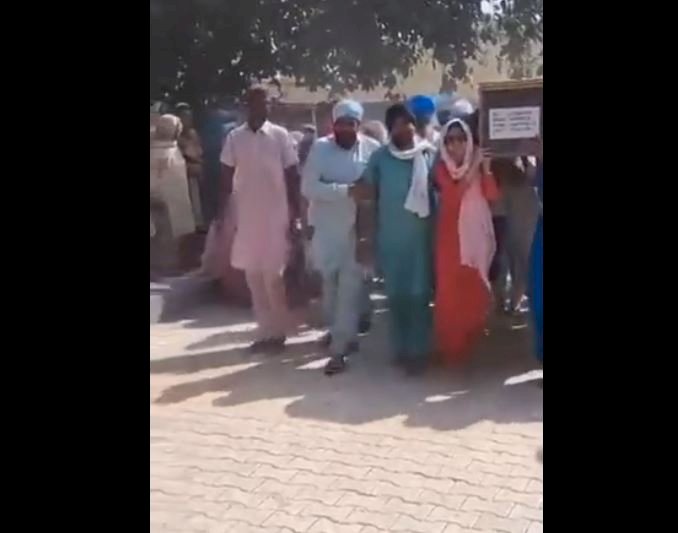 हरसिमरत बादल का दावा - जम्मू-कश्मीर में शहीद हुए अग्निवीर अमृतपाल सिंह का सेना के गार्ड ऑफ ऑनर के बिना अंतिम संस्कार किया गया