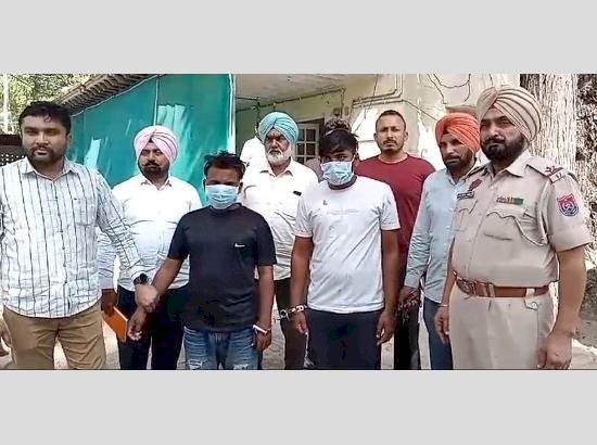 एसटीएफ ने मादक पदार्थ तस्करी के आरोप में महिला समेत तीन लोगों को 1.050 किलोग्राम हेरोइन के साथ पकड़ा