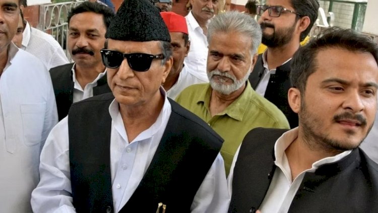 फर्जी जन्म प्रमाण पत्र मामले में आजम खान, बेटा अब्दुल्ला और पत्नी दोषी करार, तीनों को 7-7 साल की सजा