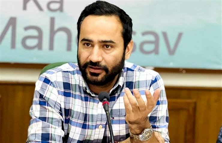पंजाब के मंत्री मीत हेयर से अधिकांश विभाग छीन लिए गए, खेल और युवा कल्याण विभाग उनके पास बरकरार रखा गया