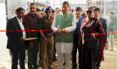देहरादून: इन्वेस्टर समिट की तैयारियां जोरों पर, सीएम ने किया मीडिया सेंटर का उद्घाटन
