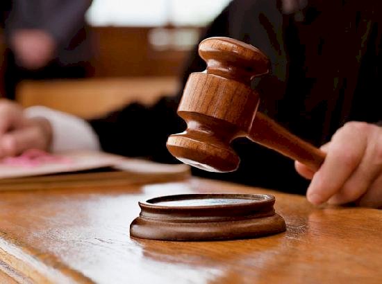 उन्नाव बलात्कार मामला: दिल्ली उच्च न्यायालय ने जालसाजी के आरोप में दर्ज प्राथमिकी में पीड़िता और उसकी मां को अग्रिम जमानत दी