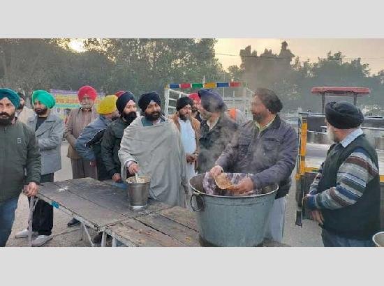 किला छोड़ने के दिन हरजोत बैंस ने मोके दशमेश पैदल मार्च में भाग लिया