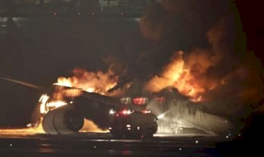 जापान में लैंड करते समय प्लेन में लगी आग, दूसरी विमान से टकराने की वजह से हुआ हादसा