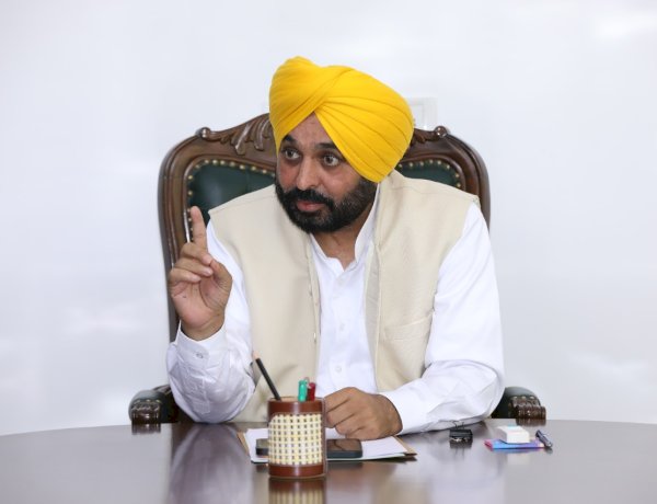 ना सिफारिश, ना रिश्वत, सिर्फ मेरिट से सरकारी नौकरी : भगवंत सिंह मान