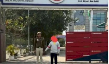 बीवी फ्लाइट के लिए लेट हुई तो पति ने बम की अफवाह फैलाई 6 घंटे देरी से उड़ा विमान बेंगलुरु का शख्स गिरफ्तार