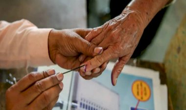 105 साल की शीला और 110 साल की चंद्री देवी मतदान के लिए उत्साहित