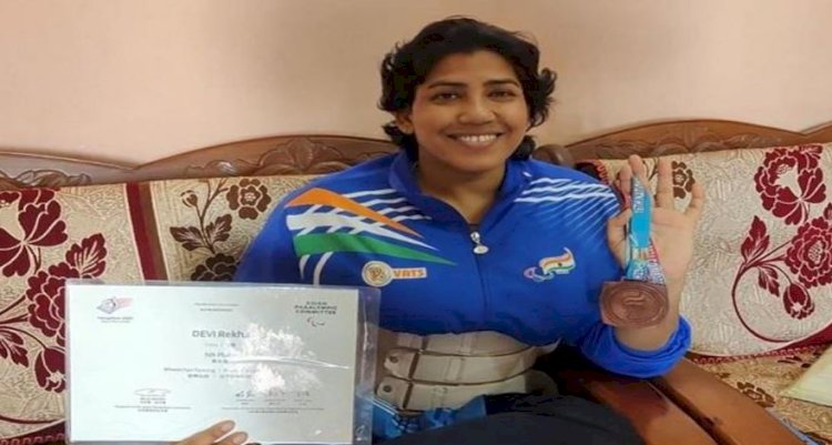 दिव्यांग खिलाड़ी रेखा ने नेशनल खेलों में जीते 3 मेडल, दिव्यांगता को हराकर भरी सपनों की उड़ान
