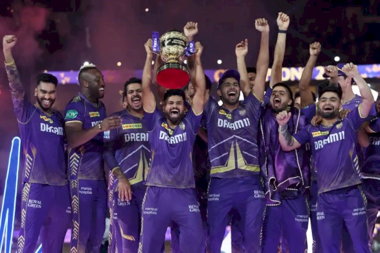 कोलकाता नाइट राइडर्स की जीत के बाद जश्न की तस्वीरें, शाहरुख ने ऐसे मनाई जीत की खुशी