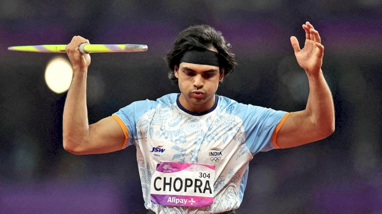 नीरज चोपड़ा ने पहले ही प्रयास में फाइनल के लिए क्वालिफाई किया, अरशद नदीम भी पदक मैच में पहुंचे