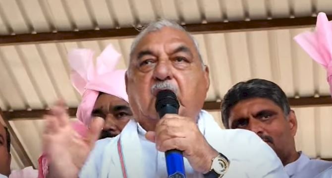 हरियाणा में कल काउंटिंग, कांग्रेस में बढ़ी हलचल, हुड्डा दिल्ली पहुंचे, शाम को हो सकती है राहुल गांधी से मुलाकात