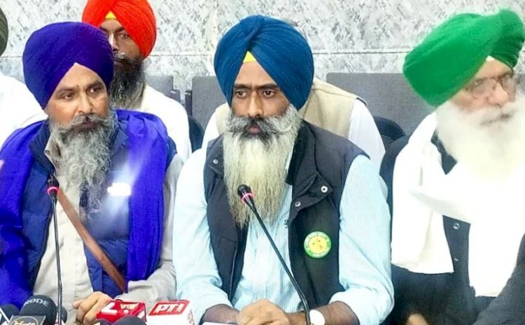 शंभू बॉर्डर पर बैठे किसानों का बड़ा ऐलान, 6 दिसंबर को करेंगे दिल्ली कूच, इस बार नहीं जाएगी ट्रैक्टर-ट्रॉली