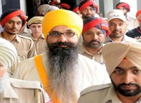 पंजाब के पूर्व सीएम बेअंत सिंह की हत्यारोपी बलवंत सिंह राजोआना को मिली 3 घंटे की पैरोल, भाई के भोग में शामिल होने की हाईकोर्ट ने दी परमिशन
