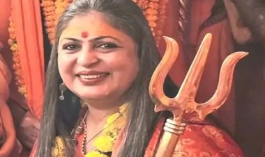 Mahakumbh 2025: जालंधर की महिला प्रयागराज में हुई साध्वी, बेटे को सौंपा बड़ा कारोबार