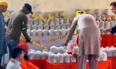 पाकिस्तान से करीब 400 हिंदू सिखों की अस्थियां भारत पहुंचीं, 8 साल से वीजा का हो रहा था इंतजार