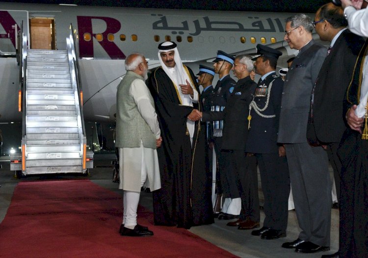 कतर के अमीर शेख तमीम बिन हमद अल-थानी भारत पहुंचे, पीएम मोदी ने किया स्वागत, पढ़ें पूरी खबर