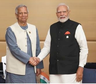 प्रधानमंत्री मोदी ने बैंकॉक में मोहम्मद यूनुस से की मुलाकात