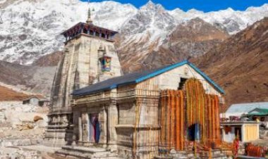 अब केदारनाथ धाम के दर्शन के लिए नहीं लगना पड़ेगा लंबी कतारों में, प्रशासन ने नियमों में किए ये बदलाव