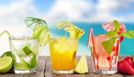गर्मियों में शरीर के लिए वरदान है ये फ्रूट सिरप, आज ही बना लें अपनी दिनचर्या का हिस्सा