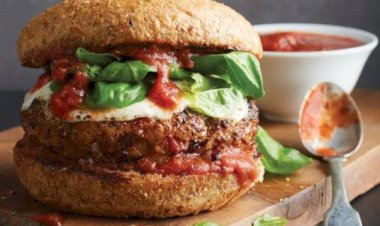 हर दिन पिज्जा बर्गर खाने से कहीं आपको पड़ न जाये भरी, कर रहे हैं ये बड़ी गलती