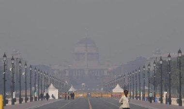 दिवाली के बाद दिल्ली फिर बनी दुनिया की सबसे प्रदूषित राजधानी, धुंध ने ढका आसमान