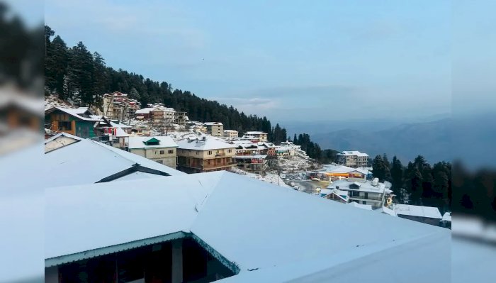 हिमाचल में 4-5 नवंबर को बर्फबारी के आसार: ऊंचे इलाकों में बढ़ेगी ठंड, कुकुमसेरी का पारा -1.2°C; मंडी-बिलासपुर में छाया कोहरा