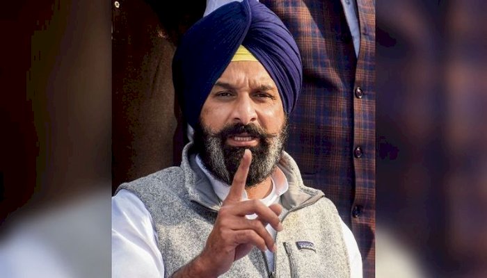 बिक्रम मजीठिया पर भ्रष्टाचार केस की मंजूरी: पंजाब गवर्नर की अनुमति के बाद विजिलेंस पेश करेगी चार्जशीट