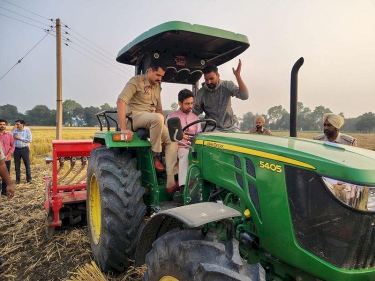पराली प्रबंधन में मोगा में बदलाव की मिसाल — मान सरकार के नेतृत्व में SSP और DC खेतों में सक्रिय