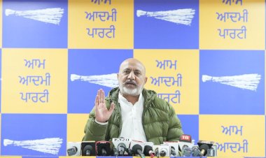 रवनीत बिट्टू ने खुद माना कि बादल परिवार के साथ गठबंधन का मतलब पंजाब में ड्रग्स और गैंगस्टर की वापसी है: आप