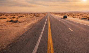 बिना एक भी मोड़ के 855 km: दुनिया की सबसे लंबी सीधी सड़क किस देश में? यह US, चीन, रूस या भारत नहीं 