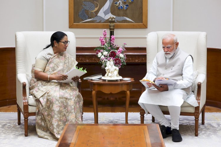 दिल्ली की मुख्यमंत्री ने प्रधानमंत्री नरेन्द्र मोदी से  की मुलाकात