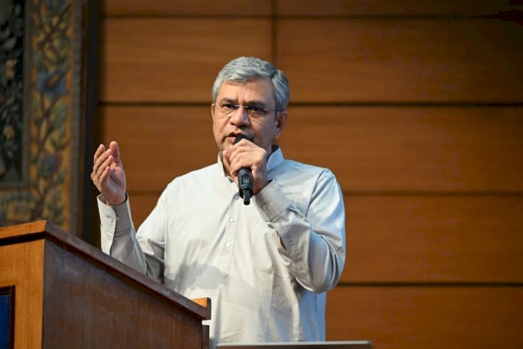 नरेन्‍द्र मोदी सरकार ने ₹12,980 करोड़ की संप्रभु गारंटी के साथ समुद्री बीमा पूल शुरू किया