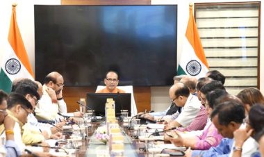 प्रधानमंत्री श्री नरेंद्र मोदी की अपील को केन्द्रीय कृषि एवं ग्रामीण विकास मंत्री शिवराज सिंह ने बताया राष्ट्र के पुनर्निर्माण का महायज्ञ