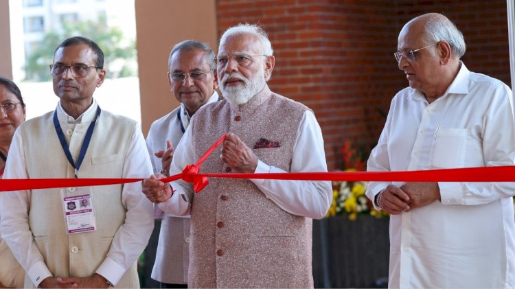 प्रधानमंत्री  नरेन्‍द्र मोदी ने गुजरात के वडोदरा में सरदारधाम छात्रावास का किया उद्घाटन