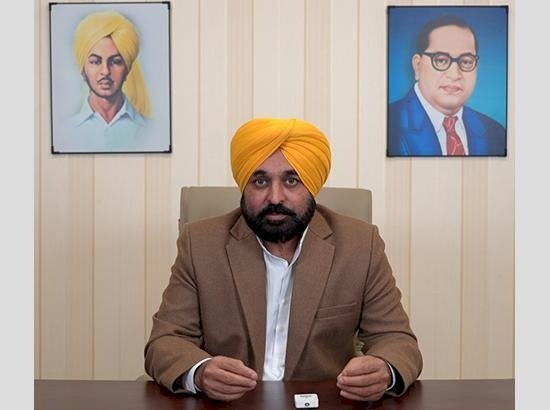 मुख्यमंत्री भगवंत सिंह मान ने 'मुख्यमंत्री मांवा-धीयां सत्कार योजना' की शुरुआत की तैयारियों का लिया जायजा; योग्य लाभार्थी महिलाओं को पहली जुलाई से मिलेगी वित्तीय सहायता