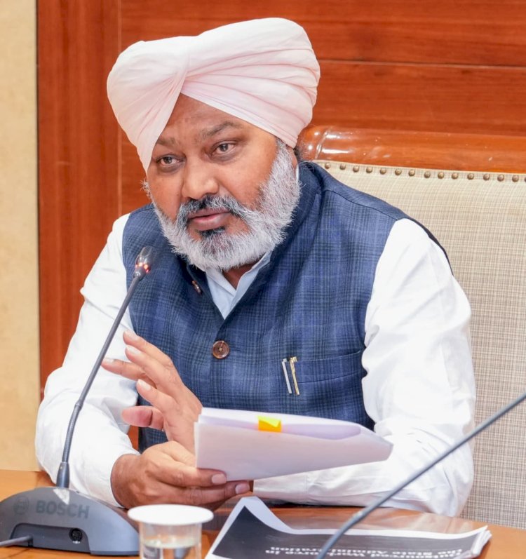 भाजपा की धूरी रैली पर हरपाल चीमा का तंज- सीएम नायब सैनी जनता को नहीं, खाली कुर्सियों को भाषण देकर लौटे
