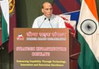 रक्षा मंत्री राजनाथ सिंह ने राष्ट्र निर्माण में एडवांस्ड इंफ्रास्ट्रक्चर की भूमिका पर दिया ज़ोर 