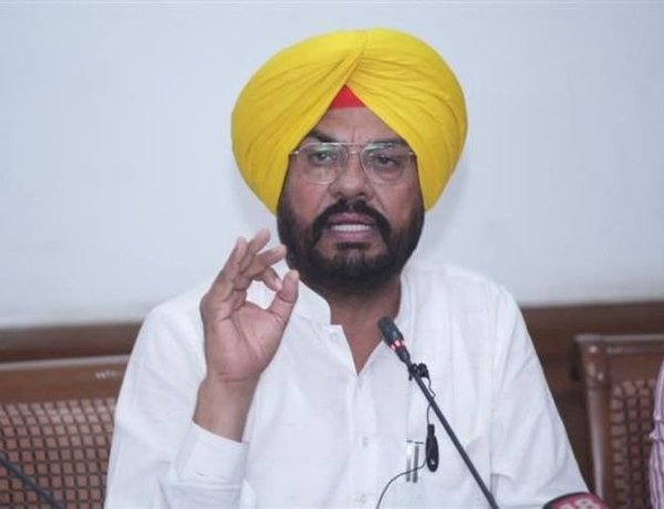 शहीद जसवंत सिंह खालरा पर बनी फिल्म 'सतलज' को ओटीटी से हटाना बोलने की आज़ादी पर क्रूर हमला है, इसके पीछे कांग्रेस-भाजपा का नापाक गठबंधन: कुलदीप सिंह धालीवाल