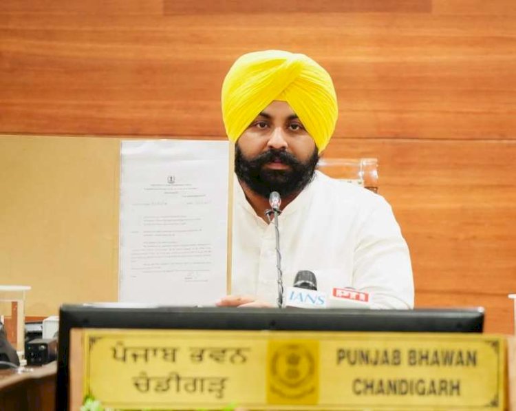 भगवंत मान सरकार ने ठेके पर कार्यरत सफाई सेवकों और सीवरमैन का मासिक मानदेय बढ़ाकर 20,500 रूपये किया: हरजोत सिंह बैंस