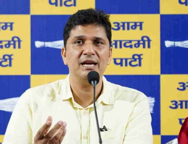 थप्पड़बाज मंत्री के पीडब्ल्यूडी की तिलक नगर के बाद दीनपुर छावला सड़क भी भ्रष्टाचार की भेंट चढ़ी – सौरभ भारद्वाज