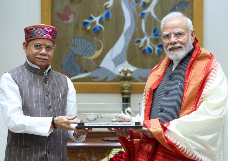 तेलंगाना के राज्यपाल शिव प्रताप शुक्ल ने प्रधानमंत्री से भेंट की